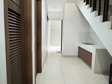 Want to sell Rumah Mewah di Zora Kanade  BSD City