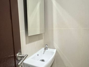 Want to sell Rumah Mewah di Zora Kanade  BSD City