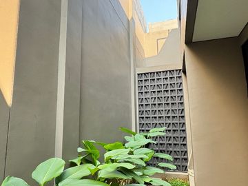 Want to sell Rumah Mewah di Zora Kanade  BSD City