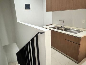 Want to sell Rumah Mewah di Zora Kanade  BSD City
