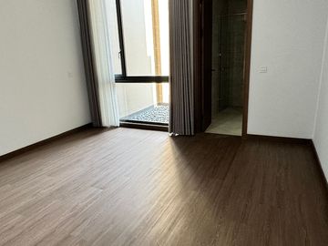 Want to sell Rumah Mewah di Zora Kanade  BSD City