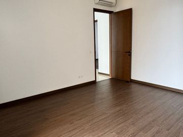 Want to sell Rumah Mewah di Zora Kanade  BSD City