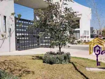AMUEBLADA. FRACC CON AMENIDADES