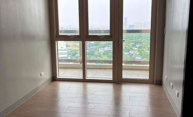 6 Bedroom condo unit For Rent in Park Mckinley West Tower C at Taguig City