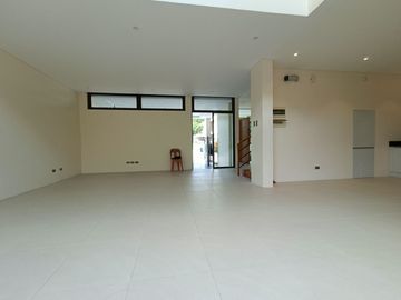 House and Lot for Sale in BF homes Paranaque near Southville Itnl School-MD