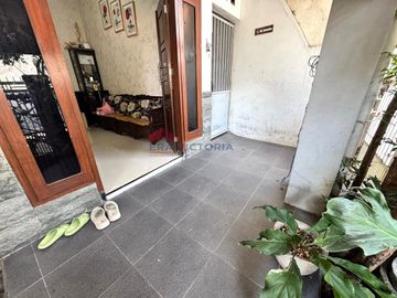 Rumah Strategis Dinoyo Malang, Cocok Hunian Keluarga & Investasi