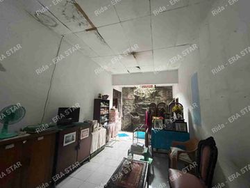 Rumah Luas Dalam Komplek Perumahan Di Cipinang Jakarta Timur