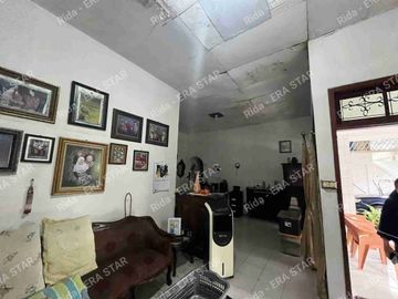 Rumah Luas Dalam Komplek Perumahan Di Cipinang Jakarta Timur