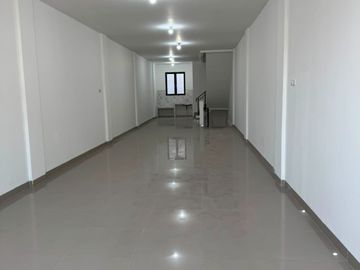 Di Jual Ruko Jelambar, Parkiran Lebar, UK 4x31,5m, Harga Jual 3,7 M