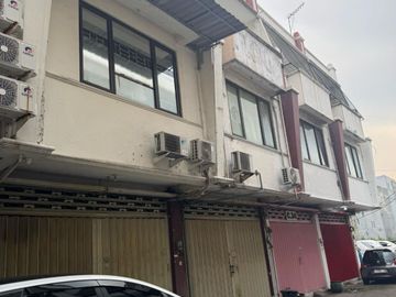 Jual & Sewa Ruko Klampis Square Bangunan Terawat 3 Lantai