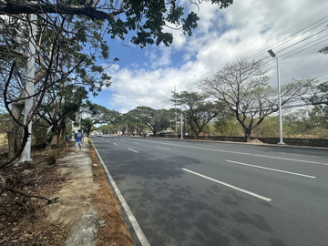 Prime Commercial Lot for Lease in Southwoods, Carmona – Along Governor’s Drive