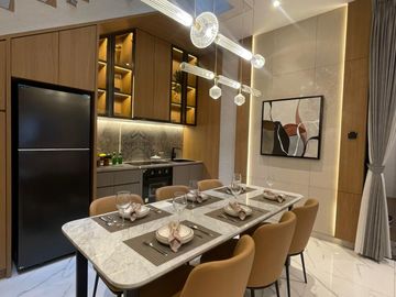 Dijual rumah siap huni  South Tresior Metland Puri