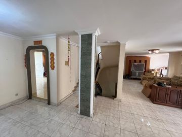 Dijual rumah elegan siap huni   Sentul City – Mediteranian Golf Hijau Raya