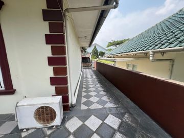 Dijual rumah elegan siap huni   Sentul City – Mediteranian Golf Hijau Raya
