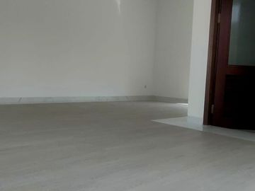 Dijual rumah cantik mewah di Sentul City  Cluster Mediteranian Golf Hijau