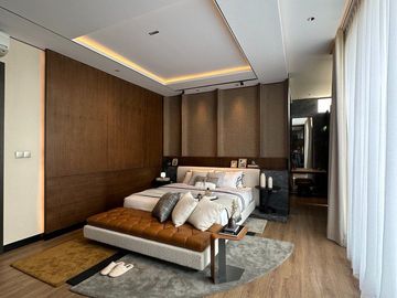 ARDEA SUMMARECON SERPONG - LUXURY HOME WITH PRIVATE SWIMMING POOL!