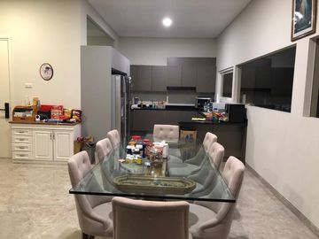 Dijual Rumah Usaha Smart Home Woodland Citraland Surabaya