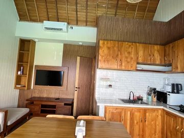 Villa Tropical Modern Minimalis Khas Bali Area strategis Ungasan