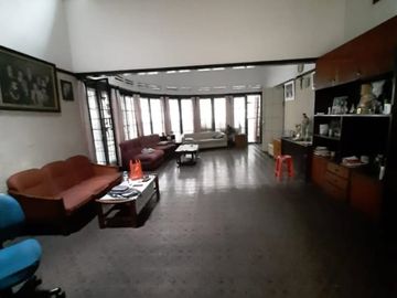 TURUN HARGA RUMAH JL SUMBAWA KALIMANTAN MERDEKA ACEH DEKAT SMA 3 DAN SMA 5 KOTA BANDUNG