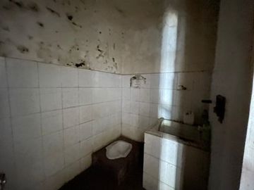 DIJUAL MURAH RUMAH MAINROAD PINGGIR JALAN RAYA CIGADUNG DAGO KOTA BANDUNG