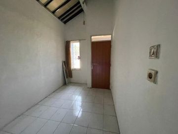 DIJUAL MURAH RUMAH MAINROAD PINGGIR JALAN RAYA CIGADUNG DAGO KOTA BANDUNG