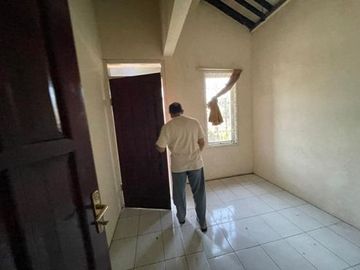 DIJUAL MURAH RUMAH MAINROAD PINGGIR JALAN RAYA CIGADUNG DAGO KOTA BANDUNG