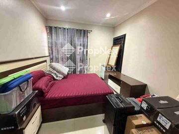 Dijual Rumah Hook 3 Lantai Furnished Bellavista Batam Center