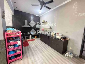 Dijual Rumah Hook 3 Lantai Furnished Bellavista Batam Center