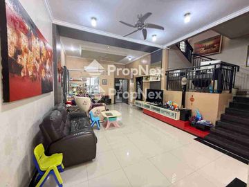 Dijual Rumah Hook 3 Lantai Furnished Bellavista Batam Center