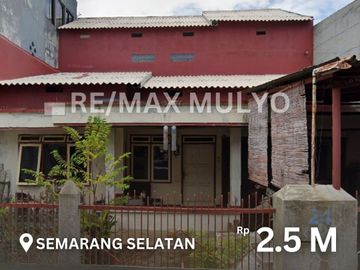 Dijual Rumah Luas Siap Huni ada Kolam Ikan dan Taman Lokasi Area Semarang
