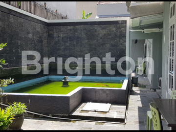 RUMAH MEWAH FULLY FURNISH DI BALIKPAPAN BARU PARIS(Y426)