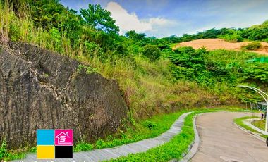 OVERLOOKING RESIDENTIAL FOR SALE IN PEAK MONTERRAZAS GUADALUPE CEBU CITY