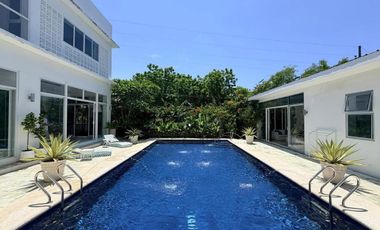 Moroccan Residential Compound 1131sqm 2-Houses Pool Villa Mactan