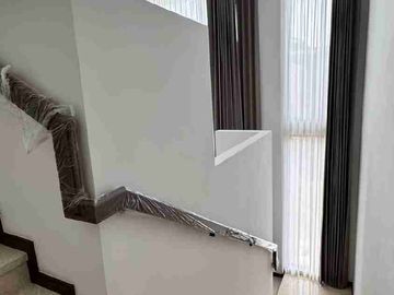 DIJUAL ATAU DISEWA RUMAH KANADE THE ZORA BSD FURNISHED DAPUR DAN GORDEN PREMIUM ADA LIFT