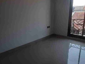 SEWA / KONTRAK RUMAH BARU CLASIC MODERN 2 LT, ARCAMANIK,BANDUNG TIMUR