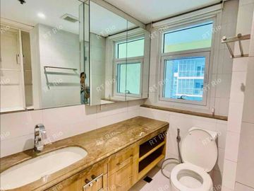 FOR LEASE | One Serendra – Palm Tower | 3BR Luxury Condo in BGC
