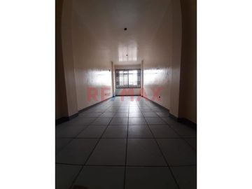 Venta De Local Comercial En Avenida Naranjal Los Olivos