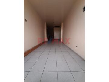 Venta De Local Comercial En Avenida Naranjal Los Olivos