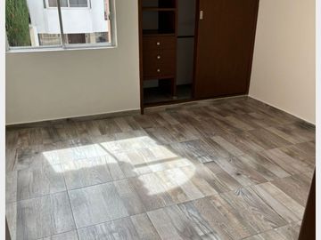 CASA EN VENTA FRACC JACARANDAS POR GALERIAS SERDAN  1CV  F187