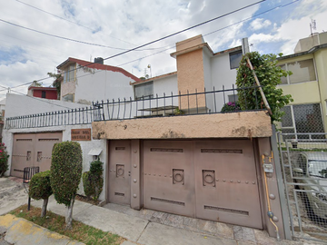 CASA EN REMATE CIUDAD BRISAS NAUCALPAN