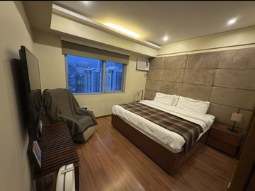 Combined 3BR Unit with 2 Parking in The Infinity BGC for Sale