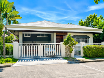 Lot Value House for Sale in Ayala Alabang Village at Muntinlupa Near Molito