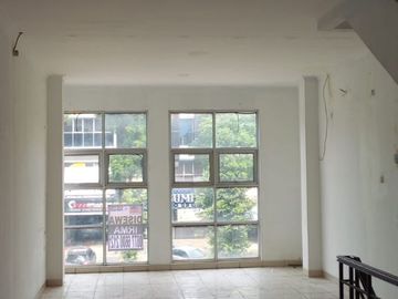 Disewakan ruko siap huni elegan Gading Serpong