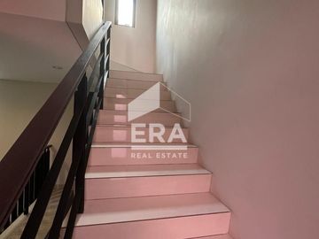 Disewakan Rumah Summarecon Bekasi Cluster Morizen