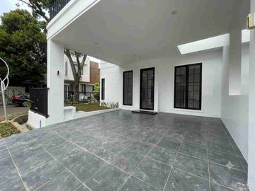 rumah hoek american classic brand new mahagoni park