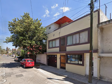 Casa en Recuperación Bancaria en Vicente Suárez, Puebla