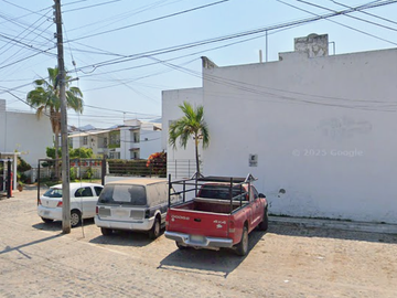 Sk42 Activo Bancario En C. Bolivia 176, Paseo de la Rivera, Puerto Vallarta, Jalisco  (No Créditos Infonavit e Hipotecarios)