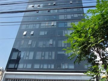 VENTA DE OFICINA EN LINCE