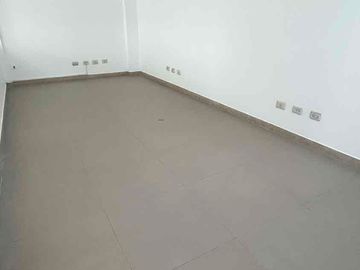🏢ALQUILO OFICINA CON 2 AMBIENTES – LA MOLINA