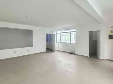 🏢ALQUILO OFICINA CON 2 AMBIENTES – LA MOLINA